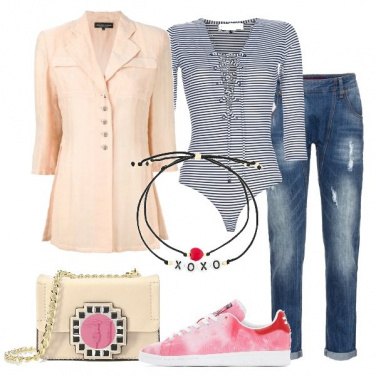Outfit Body a righe e minibag