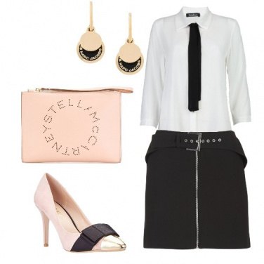 Outfit Femminile singolare