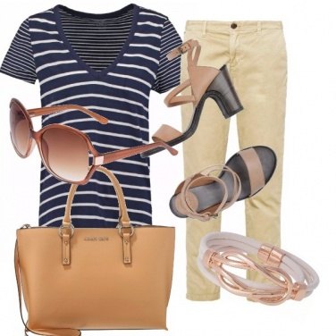 Outfit Ufficio in righe