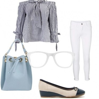 Outfit Università style