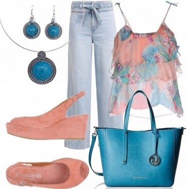 Outfit Pesca e turchese