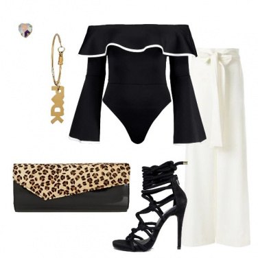 Outfit Body nero con volant