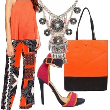 Outfit Stile etnico supercolorato
