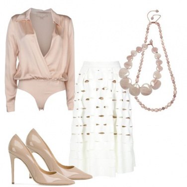 Outfit Simply nude