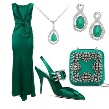 Outfit Green status