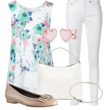 Outfit Semplice in bianco