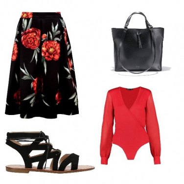 Outfit Fiori rossi