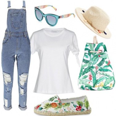 Outfit Espadrillas e salopette