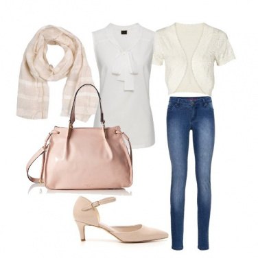 Outfit In ufficio coi jeans