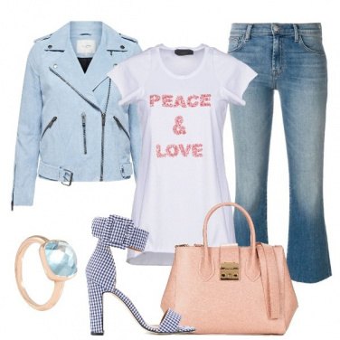 Outfit Il sandalo con fantasia
