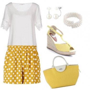 Outfit Raggiante sul lungomare