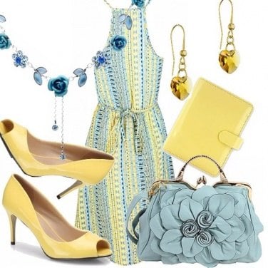Outfit Di sole e d\'azzurro