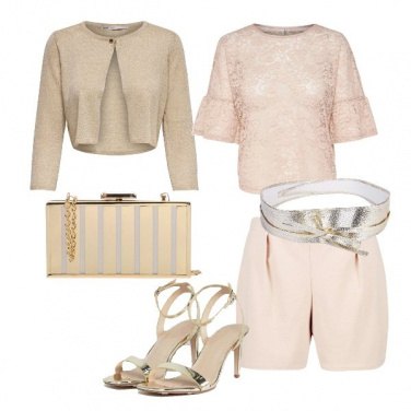 Outfit Nude e oro