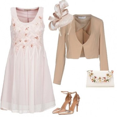 Outfit Cappellino con veletta