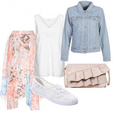 Outfit Asimmetrie e rouches