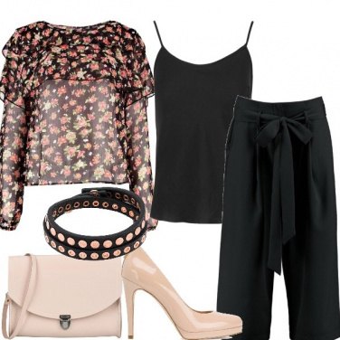 Outfit Blusa stampa floreale