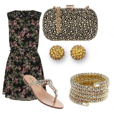 Outfit Stella cometa su prato fiorito