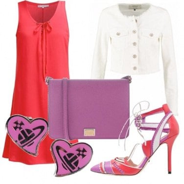 Outfit Corallo e viola