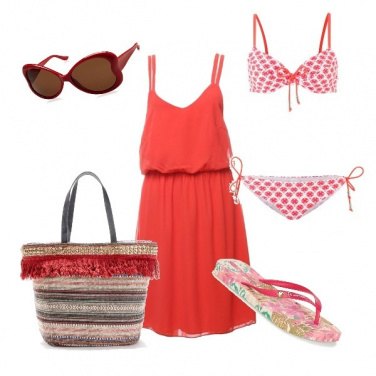 Outfit In spiaggia con le infradito