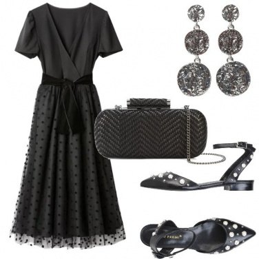 Outfit Pois in total black