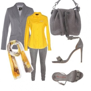 Outfit Greyftyellow
