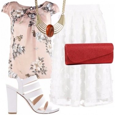 Outfit Look elegante in gonna giorno