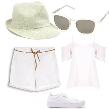 Outfit White