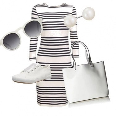 Outfit White style