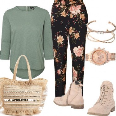 Outfit Cipria, verde oliva e fantasia