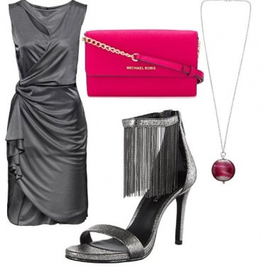 Outfit Piombo e fucsia