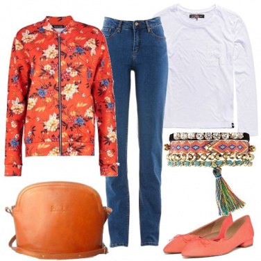 Outfit Arancione e fiori