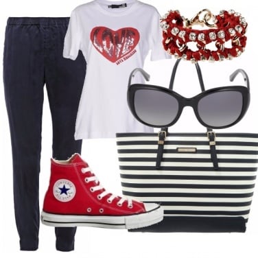 Outfit Casual in rosso e blu