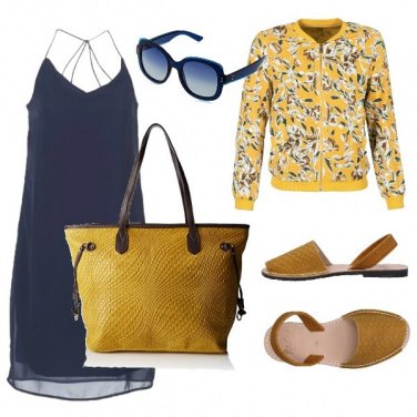 Outfit Con il sole in fronte