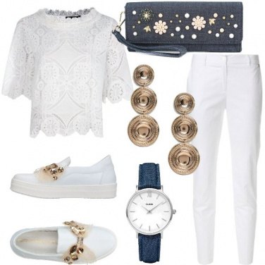 Outfit Bianco, oro e denim