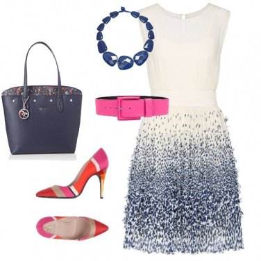 Outfit In ufficio con glamour