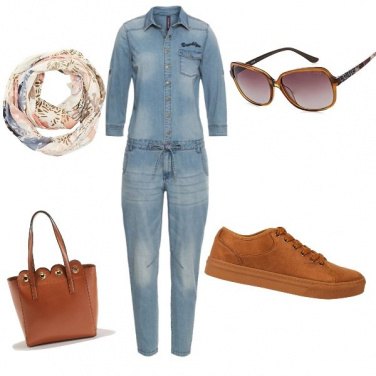 Outfit Protagonista la tuta di Jeans