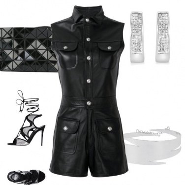 Outfit Very strong