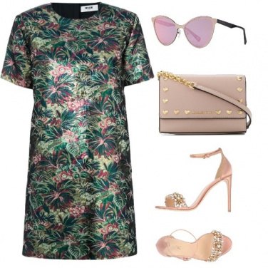 Outfit Rosa tropicale
