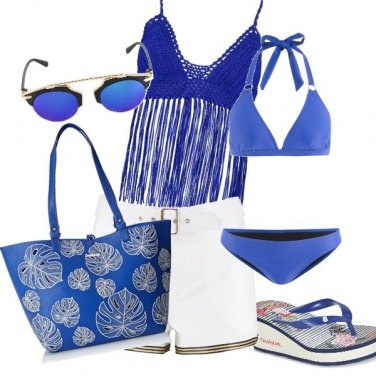 Outfit Azzurro mare