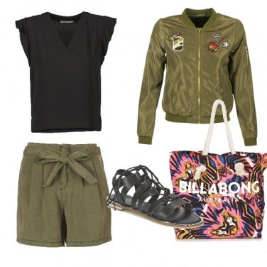 Outfit Mamma andiamo al parco?