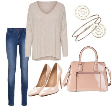 Outfit Sportiva ma elegante ##