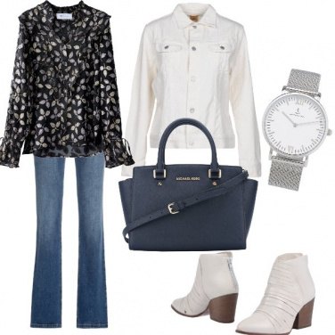 Outfit Jeans bootcut e stivaletti