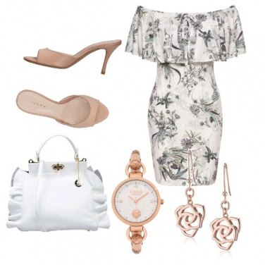 Outfit CMPS Bella al bar