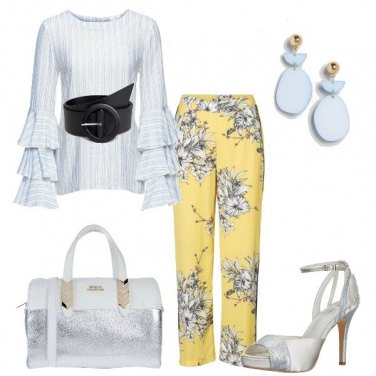 Outfit Delicate nuances tra le righe e i fiori