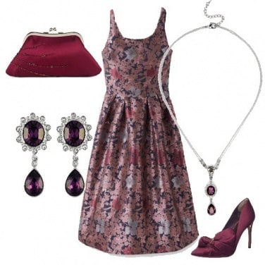 Outfit Jacquard a fiori e accessori ciclamino