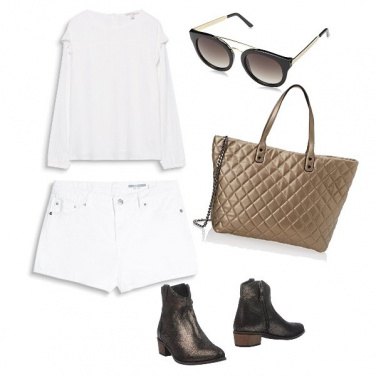 Outfit In White..