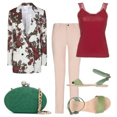 Outfit Sandali e blazer