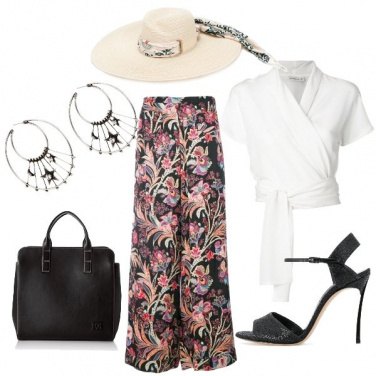 Outfit Il pantalone floreale