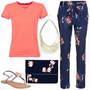 Outfit Passeggiata sul lungomare