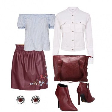 Outfit Pelle e jeans insoliti